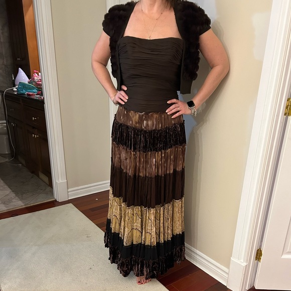 BCBG gown - Picture 3 of 10